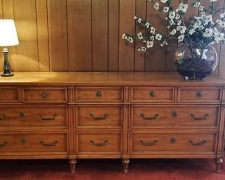 Mid Century Bureau Hendredon