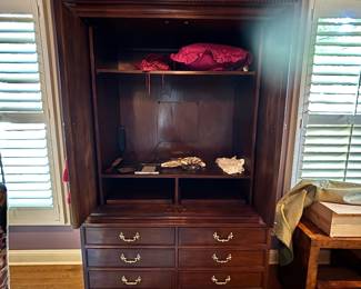 TV Armoire