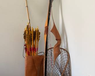 Vintage Bow & Arrow Set