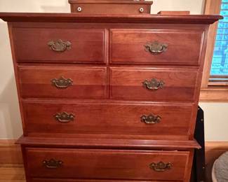8 Drawer Dresser