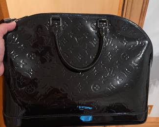 LV Purse