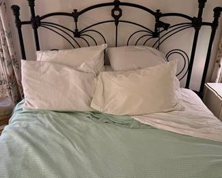 Victorian-Style Wrought Iron Bed Frame with Ornate Headboard