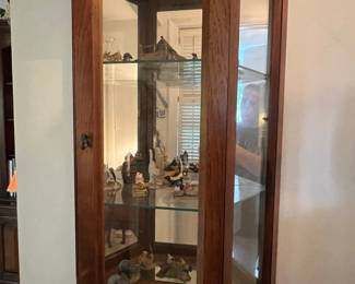 Traditional Corner Curio Cabinet with Lighting