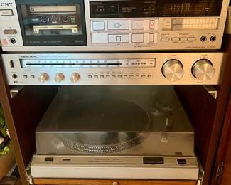 Realistic System Eleven Stereo Component System