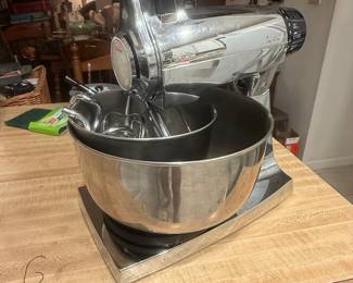 Sunbeam Mixmaster 12 Speed Stand Mixer