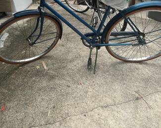 Vintage Blue Raleigh LTD-3 3-Speed Cruiser Bicycle