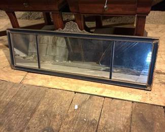 171 rectangularmirrorwithornatecrestand