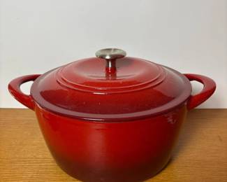 045 redenamelcastirondutchovenwithlid