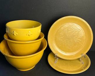 084 yellowshistonewarebowlsandplates