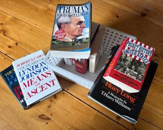 228 politicalandhistoricalbiographybook