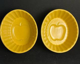 085 pairofyellowceramicapplemotifbowls