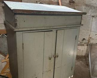 122 primitiveslantfrontpaintedcupboardn
