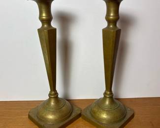 044 pairofbrasstonedcandlestickswithsq
