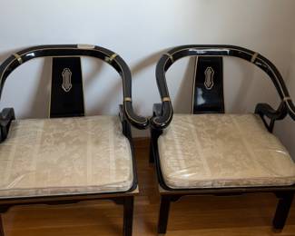 Set of 2 Chinoiserie-style black lacquer horseshoe armchairs