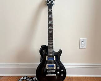CHARVEL DESOLATION DS-1 ST ELECTRIC GUITAR