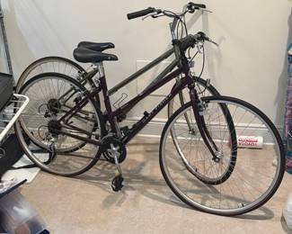 (2pc) GARY FISHER ZEBRANO AND TREK 720 MULTITRACK HYBRID BICYCLES