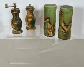 (4pc) TWO SETS OF MID-CENTURY SALT AND PEPPER SHAKERS