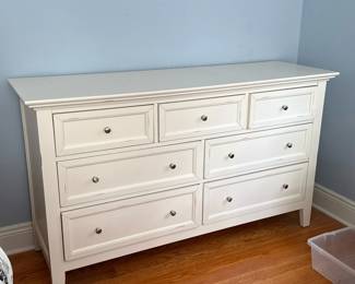 SANIBEL WHITE SEVEN DRAWER DOUBLE DRESSER