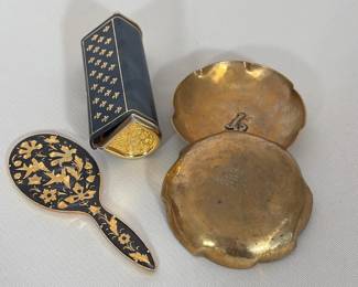 (4pc) GUILDCRAFT HAND WROUGHT BRASS TRAYS, ITALIAN LEATHER LIPSTICK CASE, AND ENAMELED HAND MIRROR