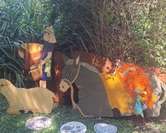 Large Scale Wooden Outdoor Nativity Set