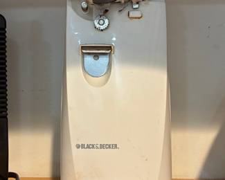 Black & Decker Extra Tall Electric Can Opener with Knife Sharpener