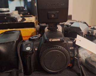 Canon EOS Digital Rebel XT