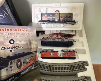 Hawthorne Village Houston Astros 2017 World Series Champions Express Train Set