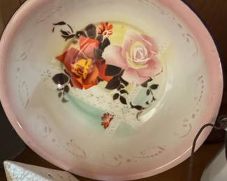 Vintage Bumper Harvest Floral Enamelware Wash Basin
