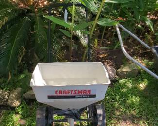 Craftsman Broadcast Spreader