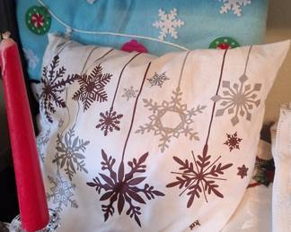 Holiday Snowflake Decorative Throw Pillow