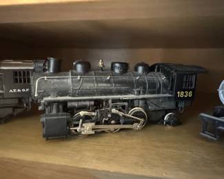 Mantua Santa Fe 0-6-0 Steam Locomotive #99 HO Scale