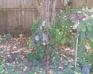 Garden Stake with Decorative Glass Sphere