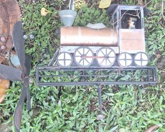 Vintage Metal Locomotive Wind Spinner Garden Decor