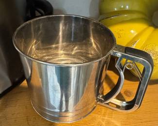Vintage Stainless Steel Squeeze Handle Flour Sifter