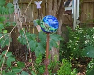 Hand-Blown Swirled Glass Gazing Ball on Stake