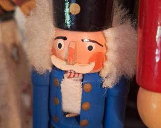 Vintage Erzgebirge German Soldier Nutcracker