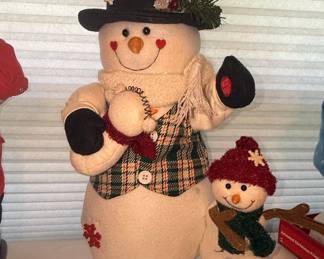 Animated Christmas Snowman with Small Snowman Companion