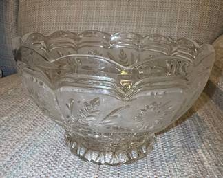 Vintage Zajecar Crystal Floral Serving Bowl