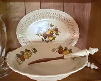 Metlox Vernon Ware Fruit Basket Serving Set