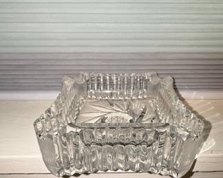 Vintage American Brilliant Period Style Cut Glass Ashtray with Starburst Motif