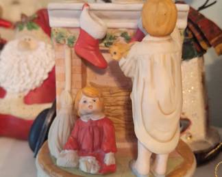 Enesco Precious Moments 'The Stockings Were Hung' Musical Figurine