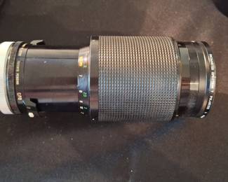 Vivitar Series 1 70-210mm f/3.5 Macro Zoom Lens (Canon FD Mount)