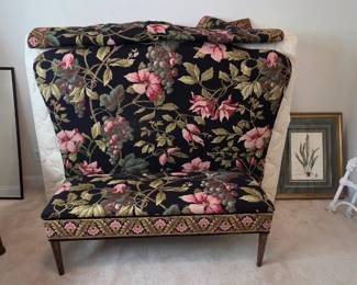 Queen Bed with matching bench and rug!