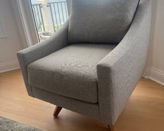Nash Swivel Chair in pristine condition. 