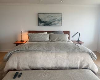 King Platform Bed