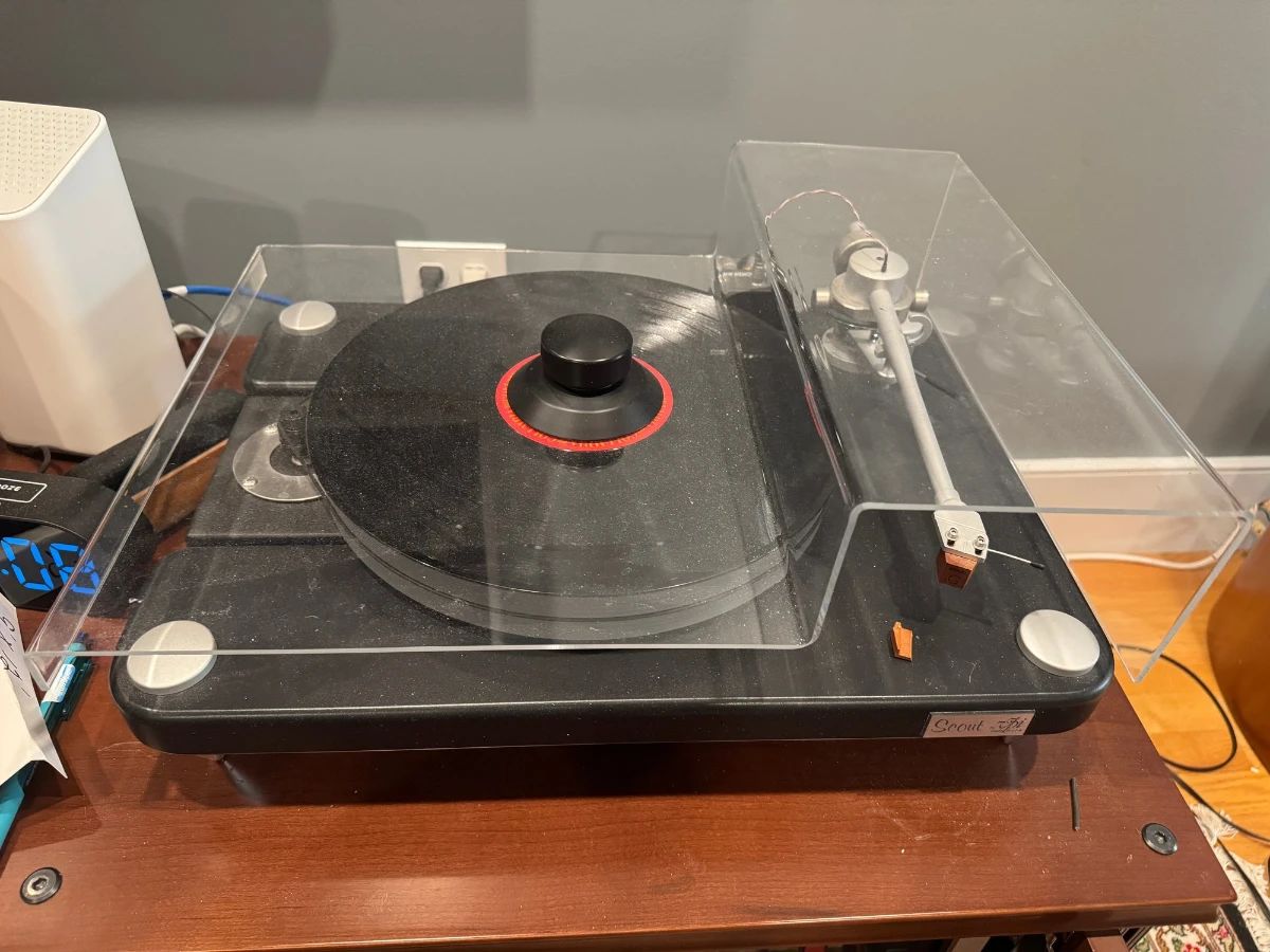 	Aries Scout Turntable & JMW-9 Tonearm - Like New 