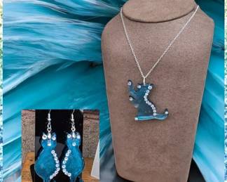 Cat Lover Jewelry Set Necklace With Matching Earrings