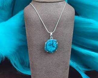 Beautiful Blue Agate Necklace