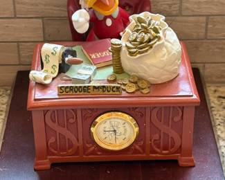 Piggy bank : https://rarefindestatesales.hibid.com/catalog/772925/collectors-dream-vintage--antique-and-holiday-treasures