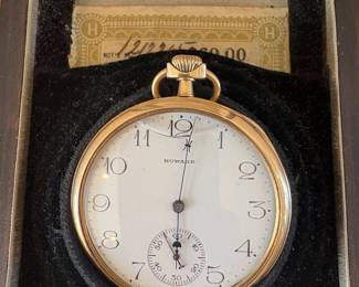 Follow this link to bid on item: https://rarefindestatesales.hibid.com/catalog/772925/collectors-dream-vintage--antique-and-holiday-treasures